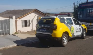IBAITI : Veículo é FURTADO em IBAITI