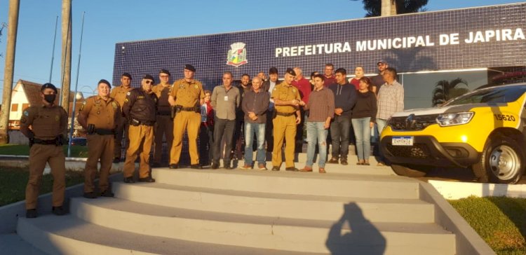 JAPIRA : Cidade de JAPIRA recebe nova Viatura para PM