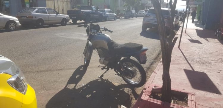 IBAITI : Moto com placa FALSA é apreendida pela PM
